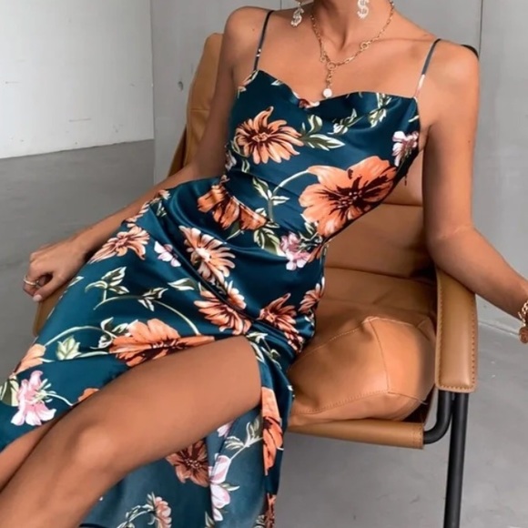 Boho floral print side slit cami dress - Picture 4 of 5